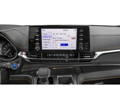 2022 Toyota Sienna Woodland Edition