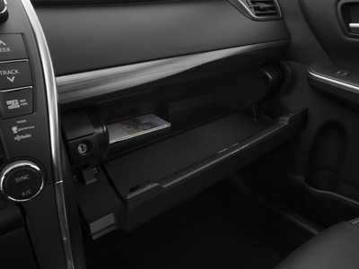 2016 Toyota CAMRY XLE