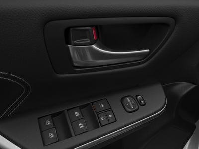 2016 Toyota CAMRY XLE