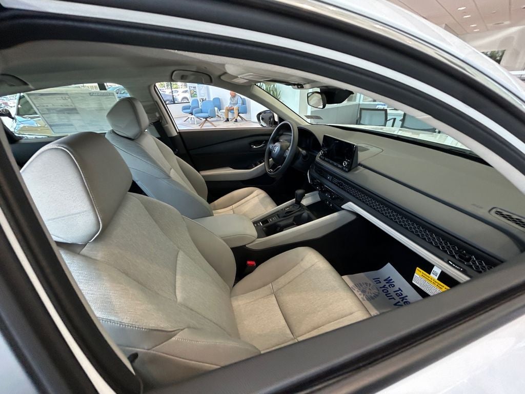 2025 Honda Accord LX