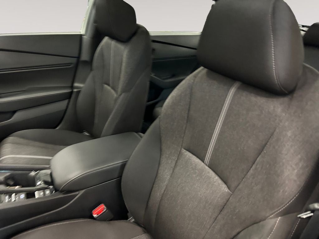2023 Honda Accord Hybrid Sport w/o BSI