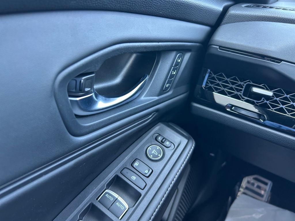 2023 Honda Accord Hybrid Sport-L w/o BSI