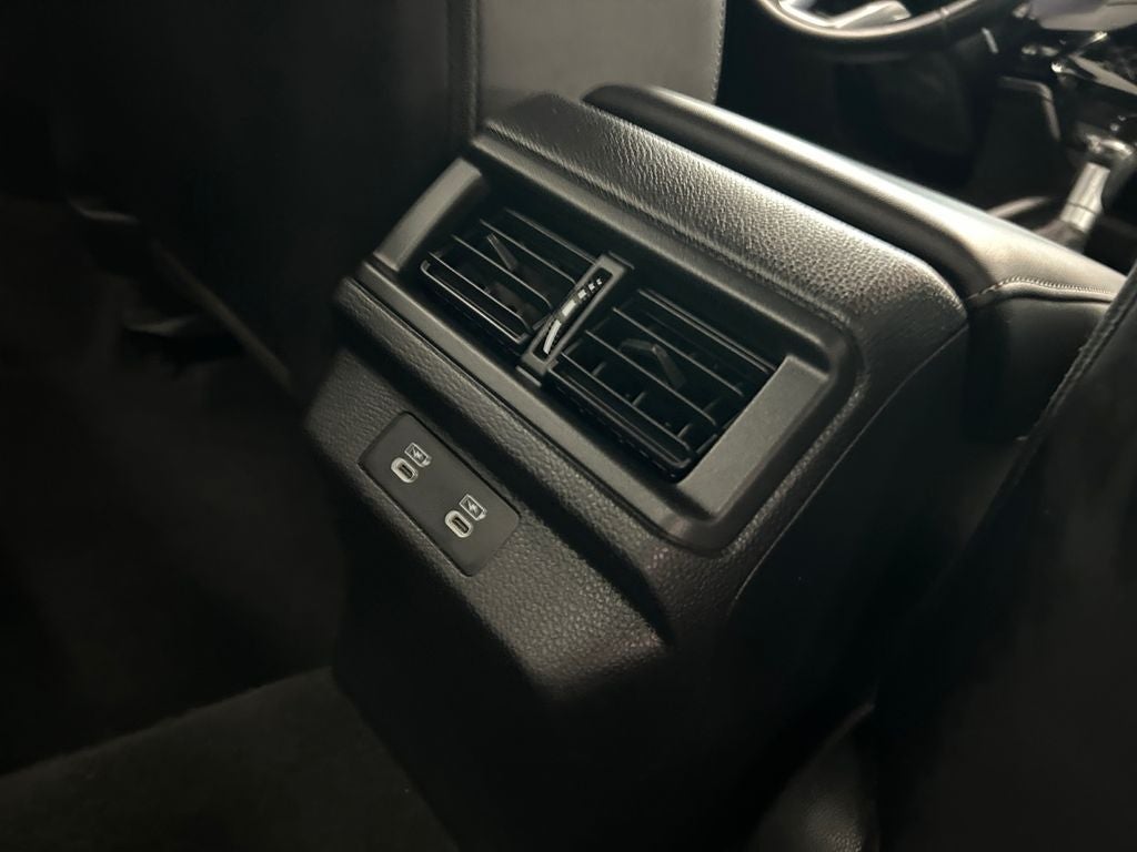 2023 Honda Accord Hybrid Touring w/o BSI