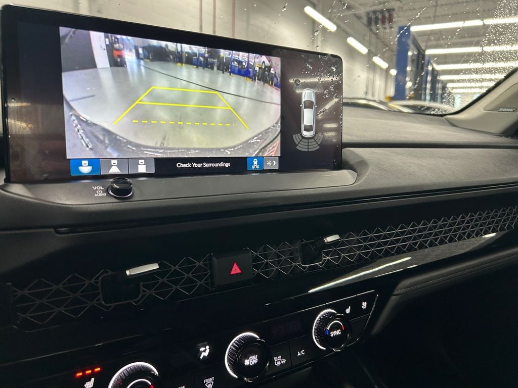 2023 Honda Accord Hybrid Touring w/o BSI