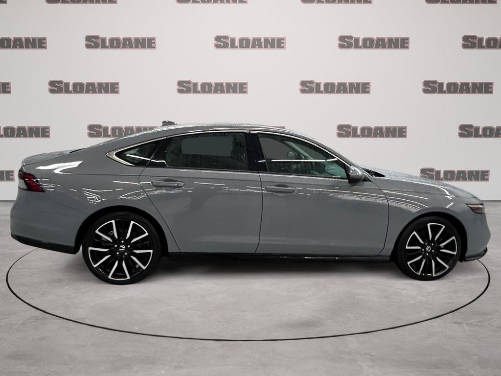 2023 Honda Accord Hybrid Touring w/o BSI