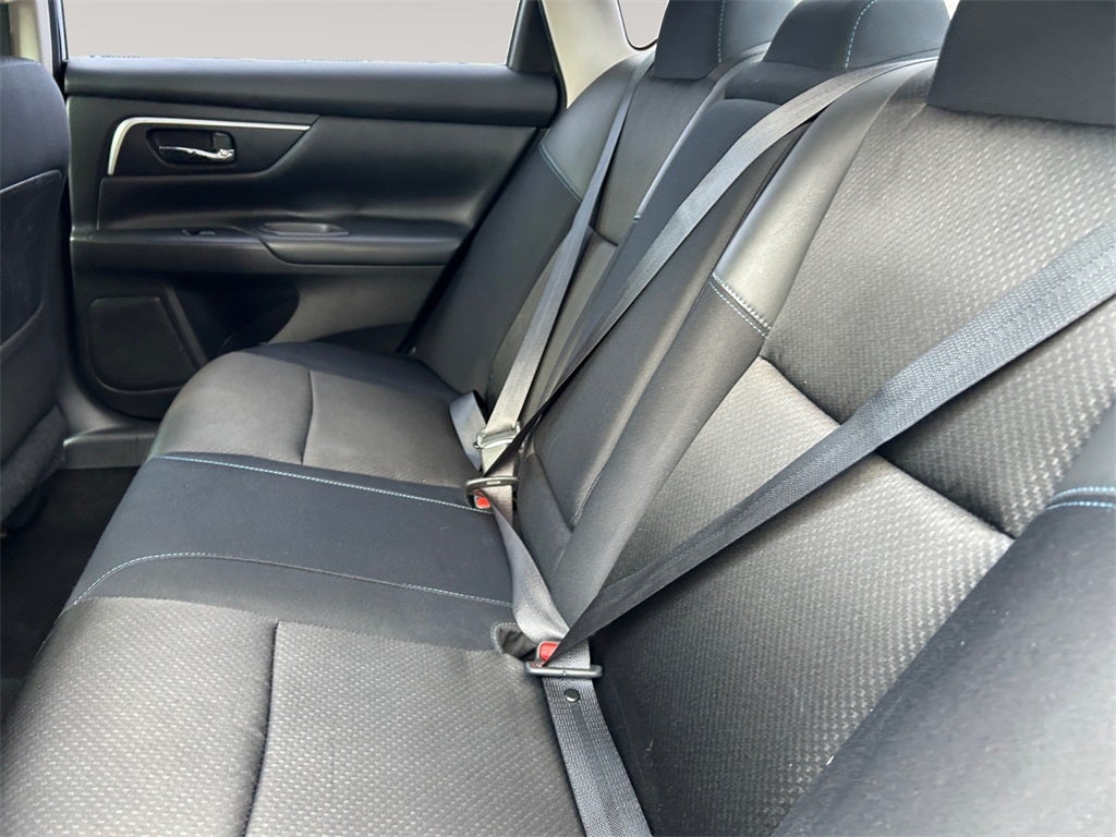 2016 Nissan Altima 2.5 SR