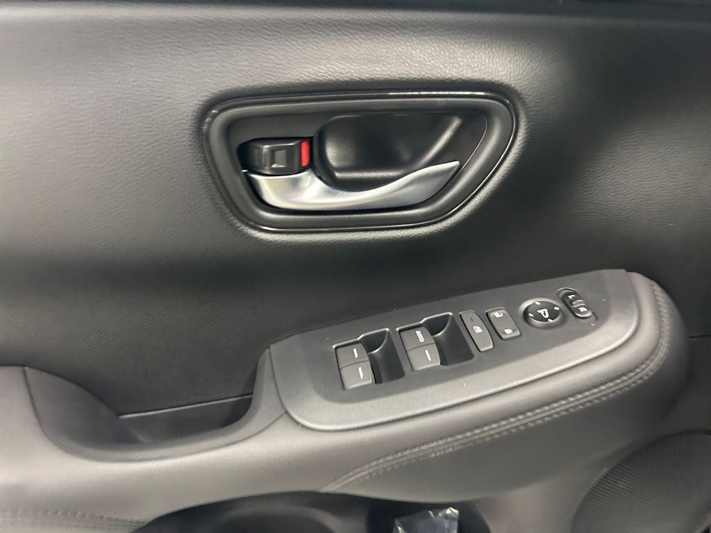 2027 Honda HR-V LX
