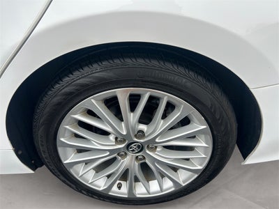 2019 Toyota Camry Hybrid XLE