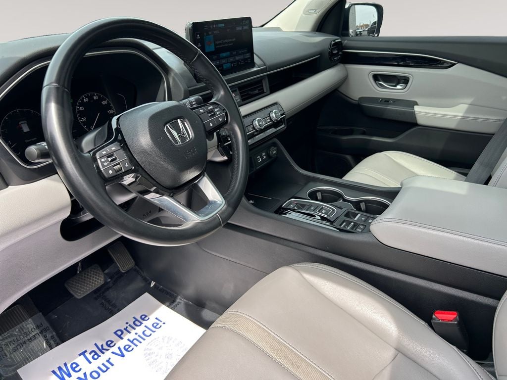 2025 Honda Pilot Touring