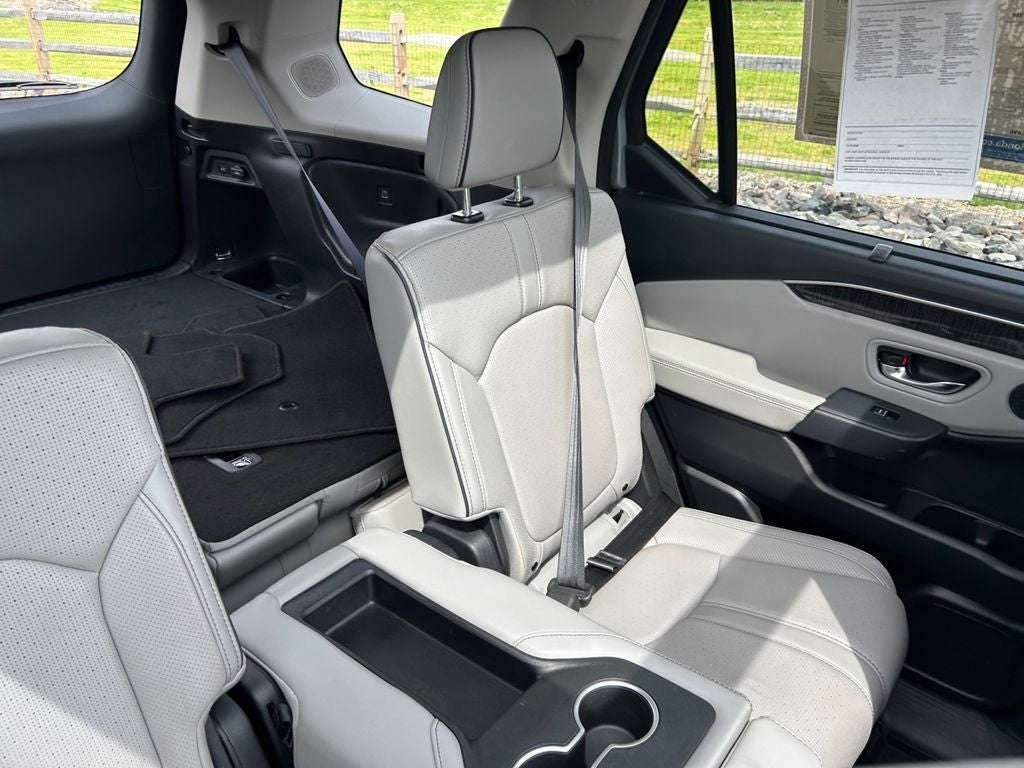 2023 Honda Pilot Elite