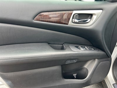 2014 Nissan Pathfinder SL