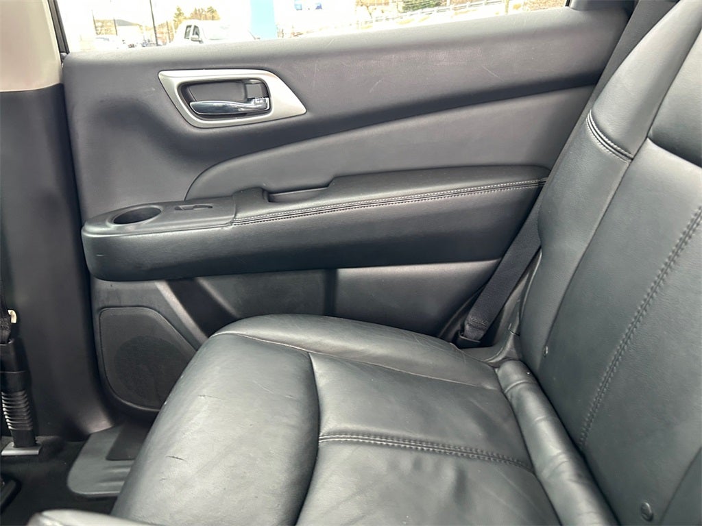 2014 Nissan Pathfinder SL