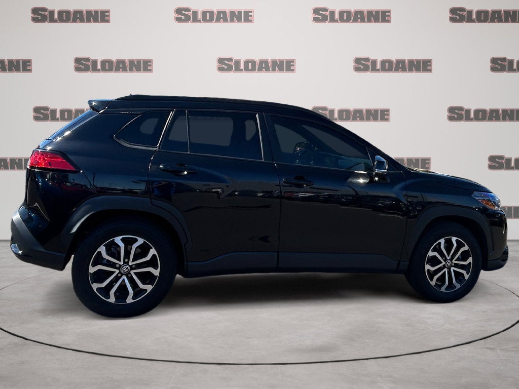 2023 Toyota Corolla Cross Hybrid SE