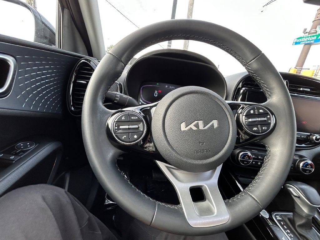 2023 Kia Soul EX