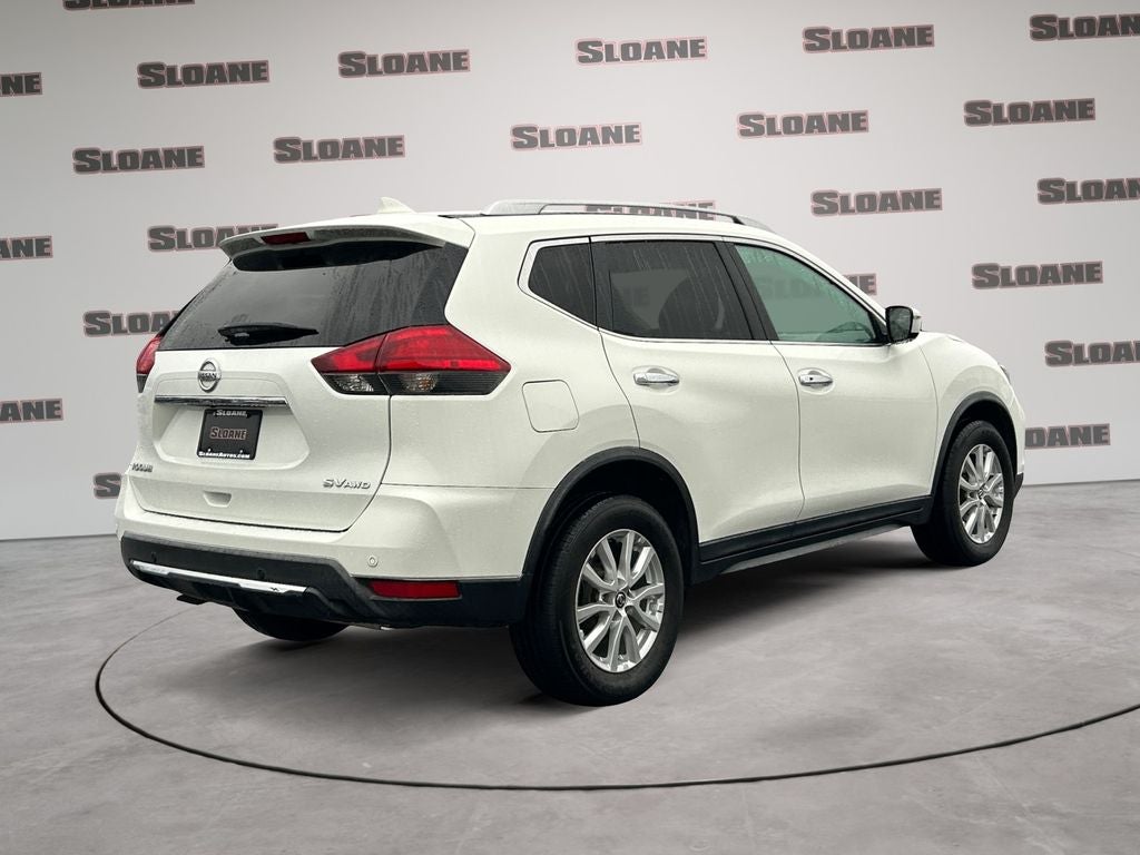 2020 Nissan Rogue SV