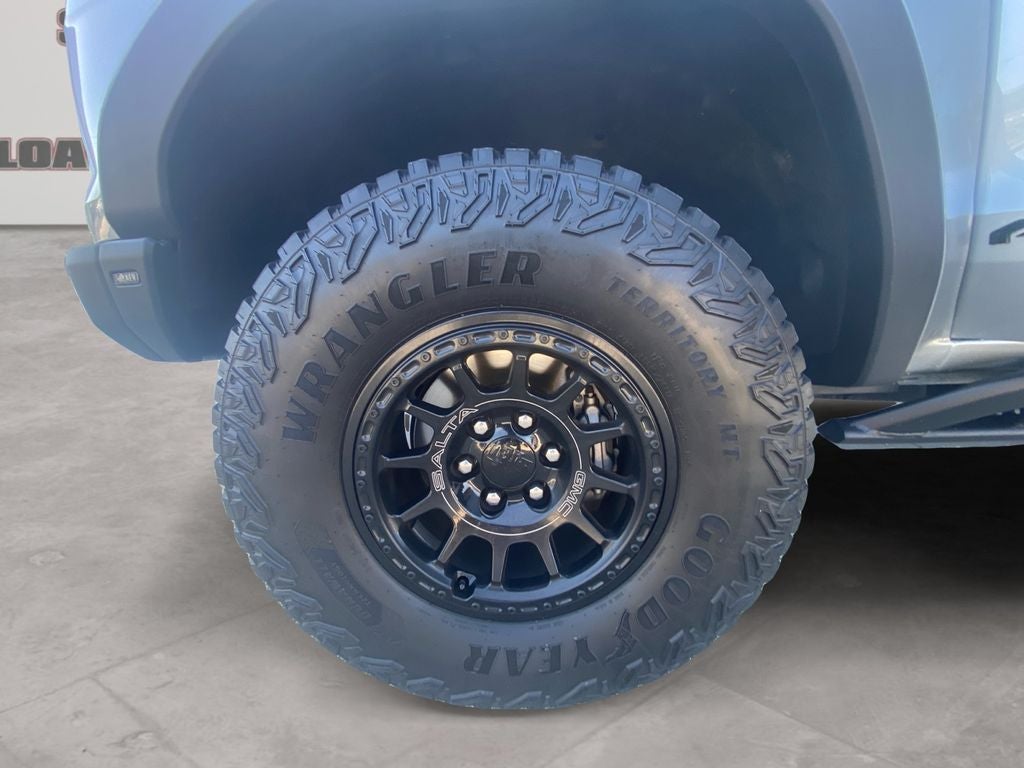 2024 GMC Canyon AT4X