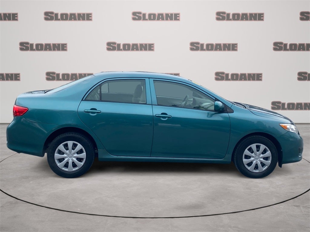 2010 Toyota COROLLA LE