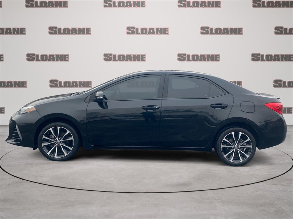 2018 Toyota COROLLA SE