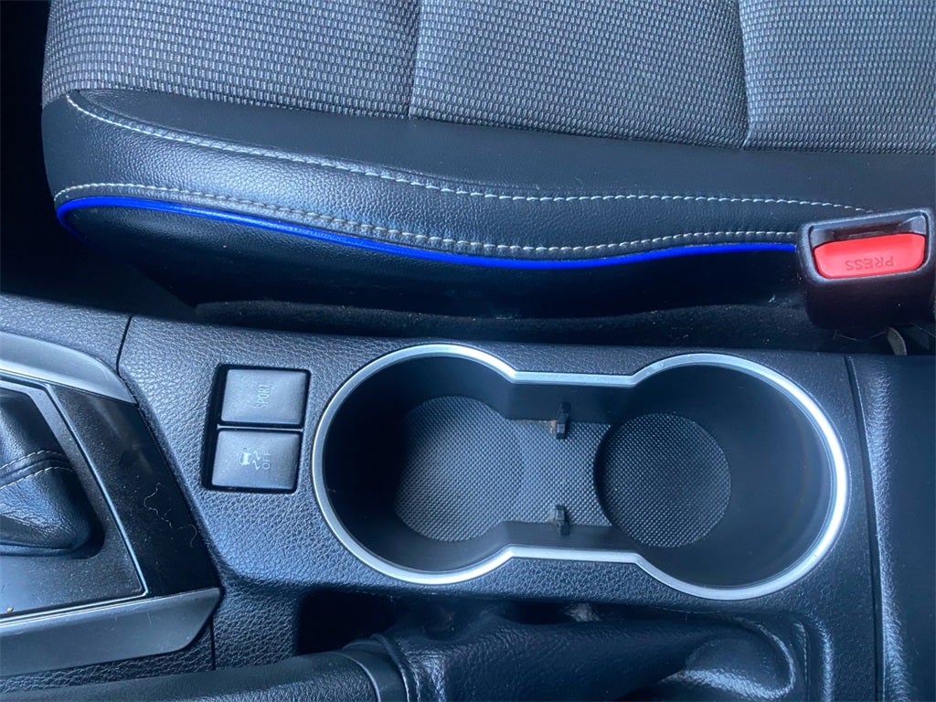 2018 Toyota COROLLA SE