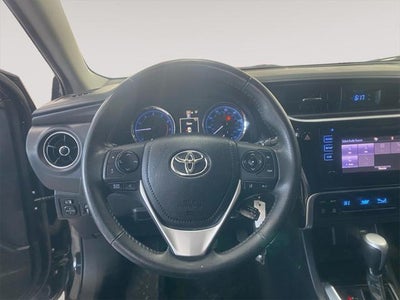 2018 Toyota COROLLA SE