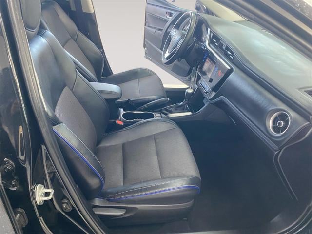 2018 Toyota COROLLA SE