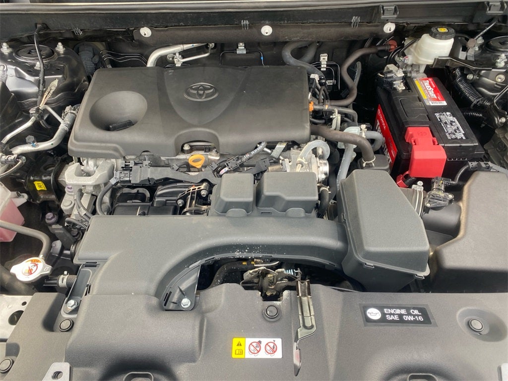 2022 Toyota RAV4 XLE