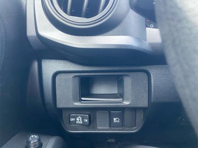 2019 Toyota TACOMA SR SR5 V6