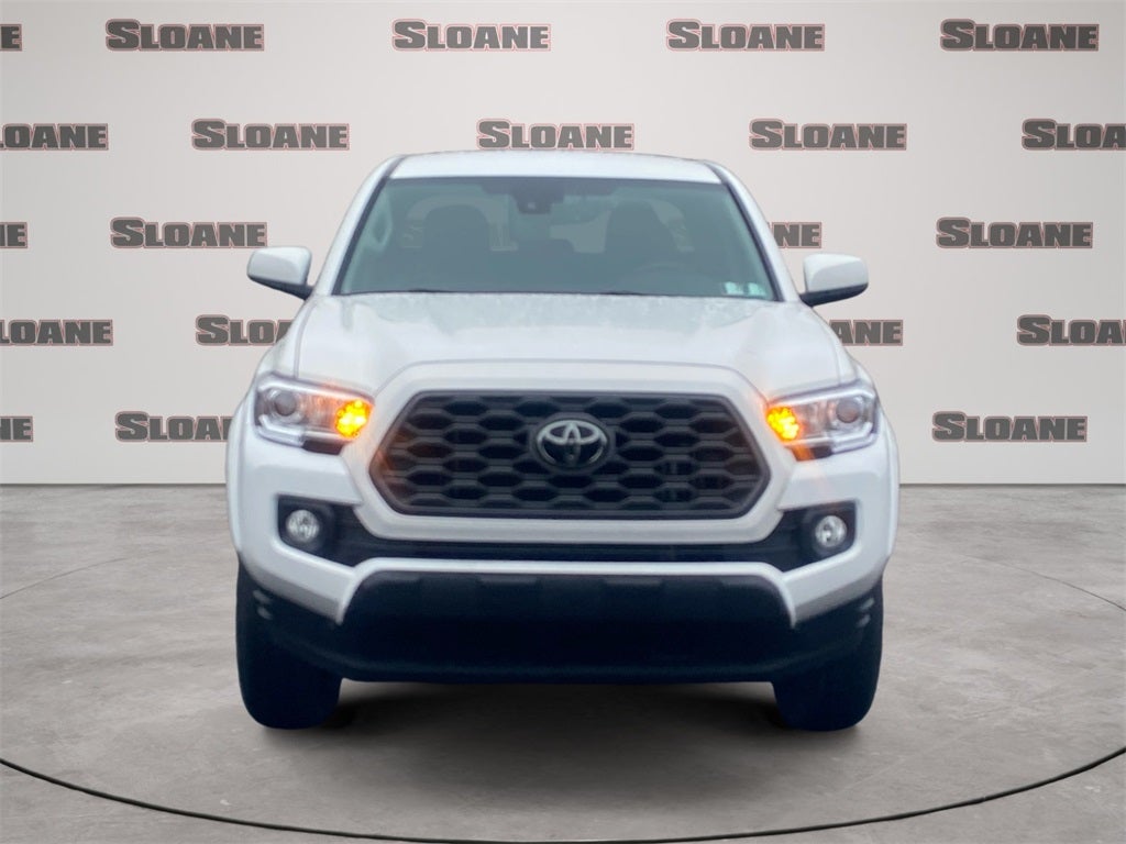2022 Toyota TACOMA SR5 SR5 V6
