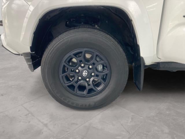2022 Toyota TACOMA SR5 SR5 V6