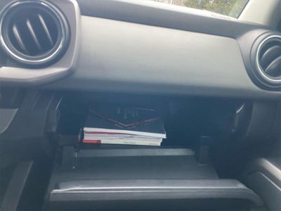 2022 Toyota TACOMA SR5 SR5 V6