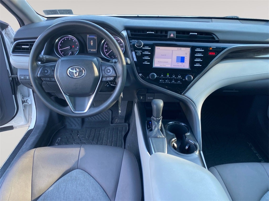 2019 Toyota CAMRY LE