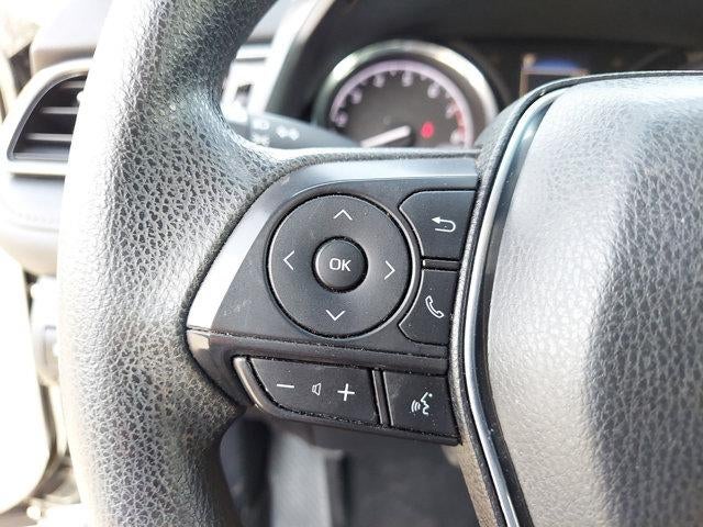 2019 Toyota CAMRY LE