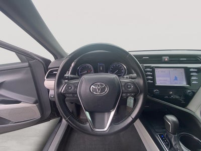 2019 Toyota CAMRY SE