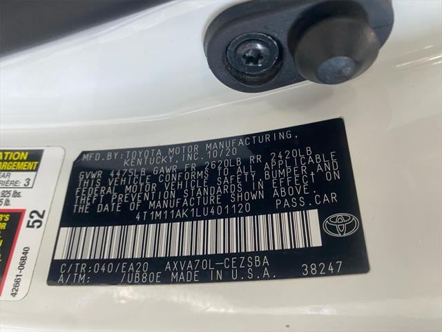 2020 Toyota CAMRY SE