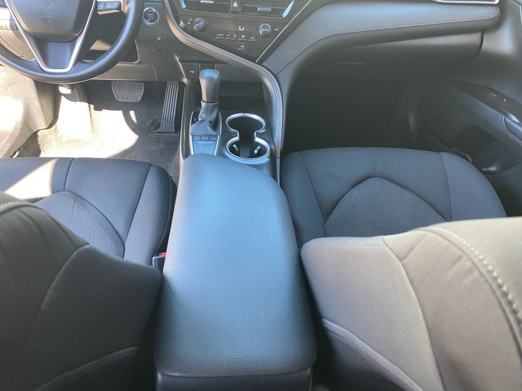 2024 Toyota CAMRY LE