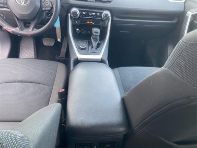 2023 Toyota RAV4 HYBRID LE