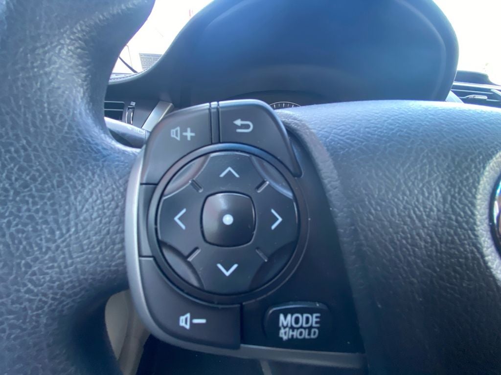 2013 Toyota CAMRY LE