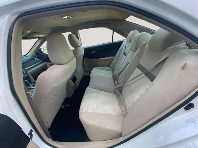 2013 Toyota CAMRY LE