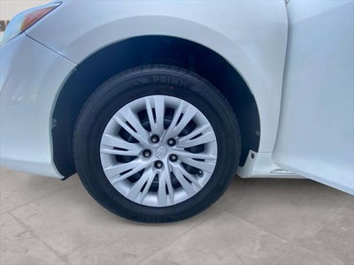 2013 Toyota CAMRY LE