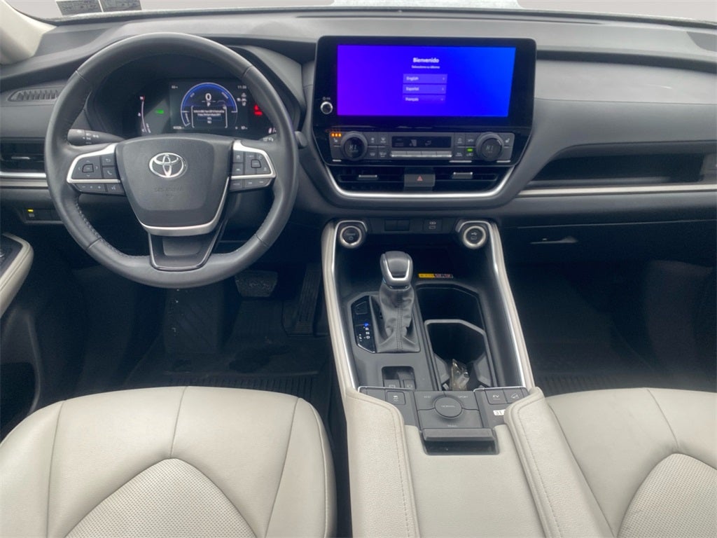 2024 Toyota GRAND HIGHLANDER HV XLE