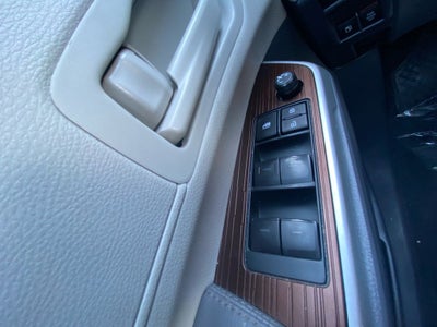 2023 Toyota SIENNA LE LE 8 Passenger