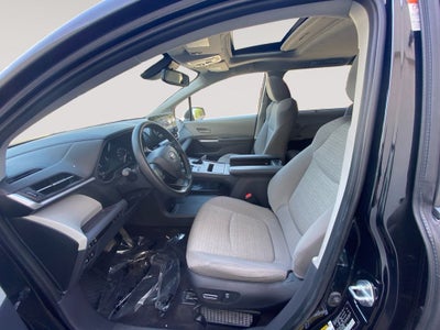 2023 Toyota SIENNA LE LE 8 Passenger