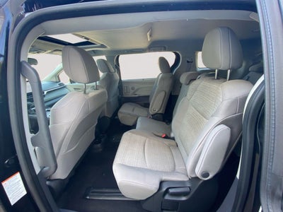 2023 Toyota SIENNA LE LE 8 Passenger