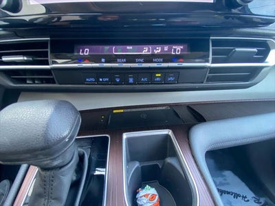 2023 Toyota SIENNA LE LE 8 Passenger