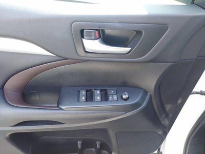 2017 Toyota Highlander XLE
