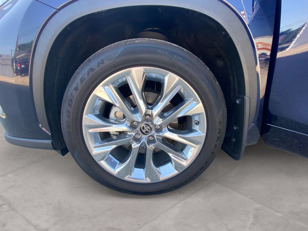 2025 Toyota HIGHLANDER Limited