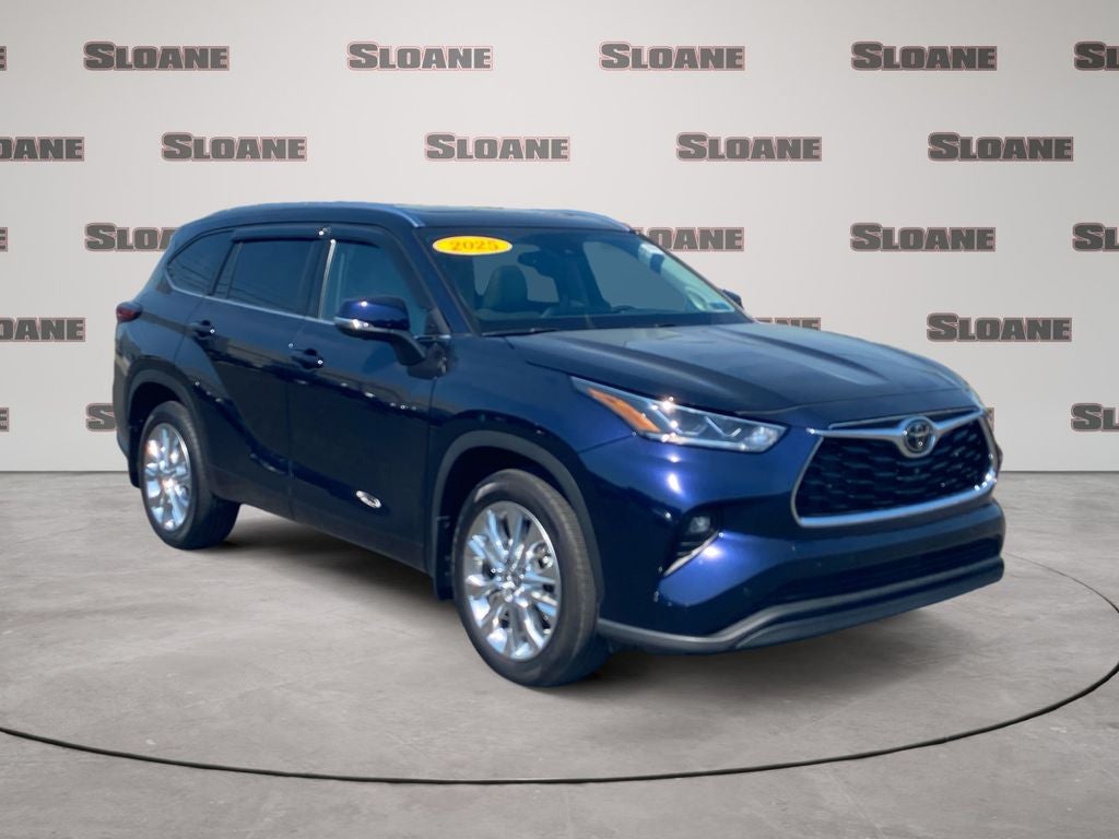 2025 Toyota HIGHLANDER Limited