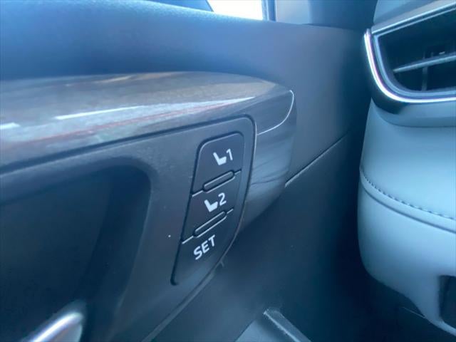 2025 Toyota HIGHLANDER Limited