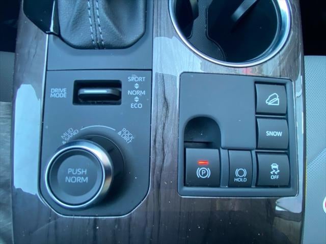 2025 Toyota HIGHLANDER Limited