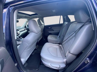 2024 Toyota HIGHLANDER XLE